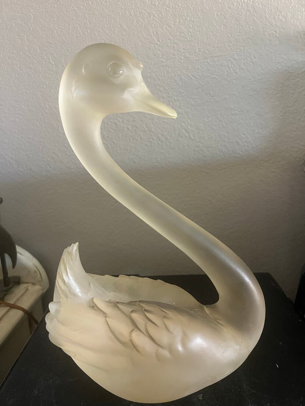 Vintage Cristal d’Arques Frosted Crystal Swan Sculpture Lightweight France